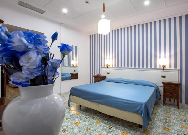 lapanoramicahotel it offerta-luglio-hotel-castellammare-di-stabia-con-ristorante-di-cucina-tipica 018